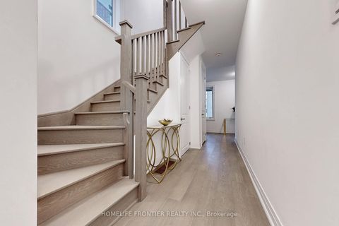 Photo 27 at 40 Chiara Rose Lane, Oak Ridges, Richmond Hill