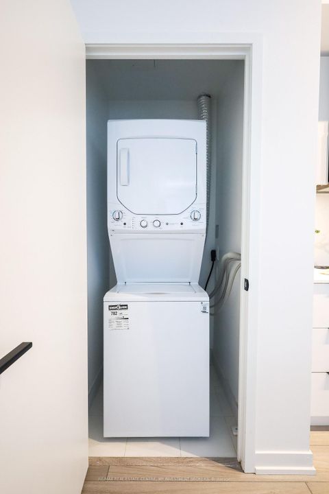 Photo 16 at 202 - 285 Dufferin Street, South Parkdale, Toronto