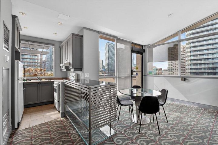 Photo 24 at 707 - 555 Yonge Street, Yonge Corridor, Toronto