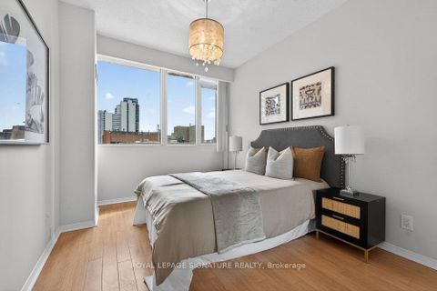 Photo 11 at 707 - 555 Yonge Street, Yonge Corridor, Toronto