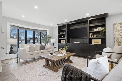 Photo 5 at 160 Eastdale Street, Eastdale, Oshawa