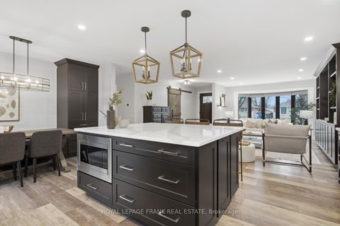 Photo 11 at 160 Eastdale Street, Eastdale, Oshawa