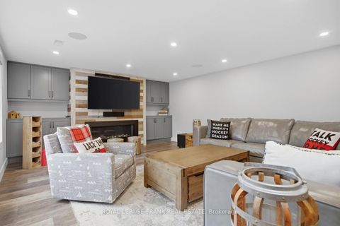 Photo 23 at 160 Eastdale Street, Eastdale, Oshawa