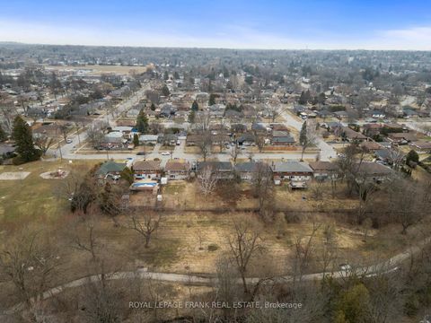 Photo 31 at 160 Eastdale Street, Eastdale, Oshawa