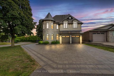 Photo 1 at 1 Lancer Drive, Maple, Vaughan