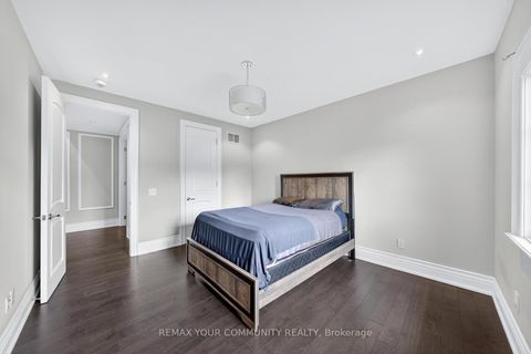 Photo 31 at 1 Lancer Drive, Maple, Vaughan