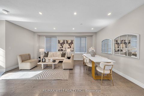 Photo 6 at 2485 Bandsman Crescent, Windfields, Oshawa