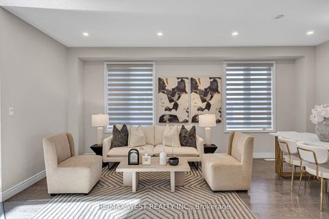 Photo 7 at 2485 Bandsman Crescent, Windfields, Oshawa