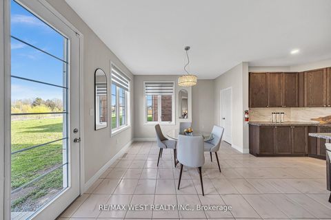 Photo 13 at 2485 Bandsman Crescent, Windfields, Oshawa