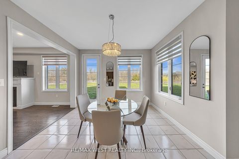 Photo 14 at 2485 Bandsman Crescent, Windfields, Oshawa