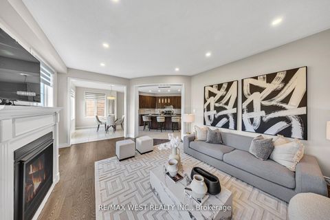 Photo 16 at 2485 Bandsman Crescent, Windfields, Oshawa