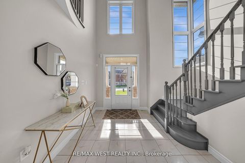 Photo 18 at 2485 Bandsman Crescent, Windfields, Oshawa