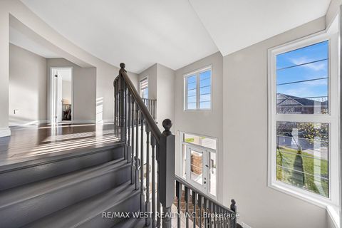 Photo 20 at 2485 Bandsman Crescent, Windfields, Oshawa