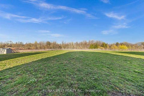 Photo 39 at 2485 Bandsman Crescent, Windfields, Oshawa