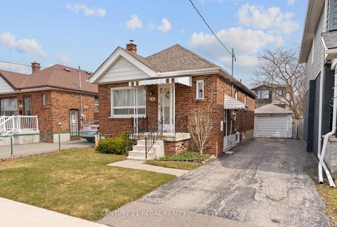 Photo 1 at 191 Alderbrae Avenue, Alderwood, Toronto