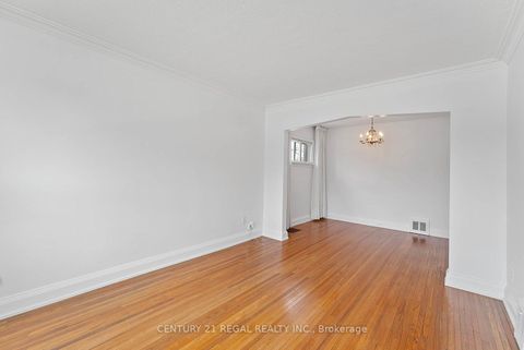 Photo 8 at 191 Alderbrae Avenue, Alderwood, Toronto