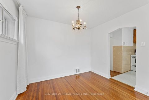 Photo 12 at 191 Alderbrae Avenue, Alderwood, Toronto