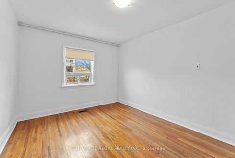 Photo 15 at 191 Alderbrae Avenue, Alderwood, Toronto