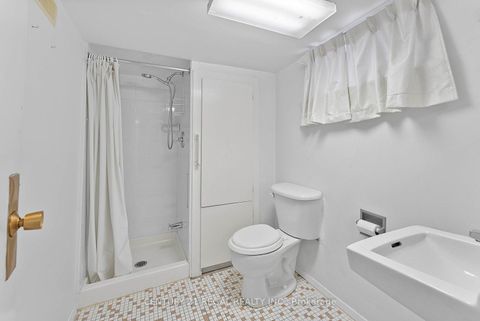 Photo 26 at 191 Alderbrae Avenue, Alderwood, Toronto