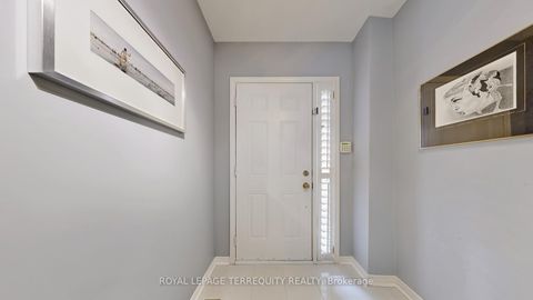 Photo 2 at 61 Quetico Drive, Langstaff, Richmond Hill