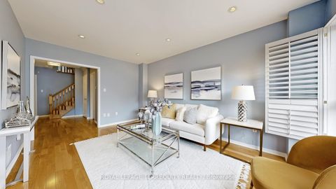 Photo 7 at 61 Quetico Drive, Langstaff, Richmond Hill