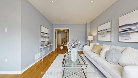 Photo 8 at 61 Quetico Drive, Langstaff, Richmond Hill