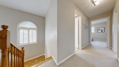 Photo 22 at 61 Quetico Drive, Langstaff, Richmond Hill