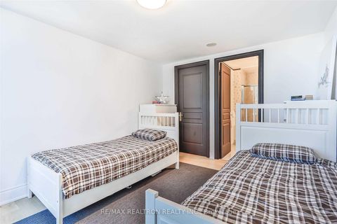 Photo 23 at Lph2511 - 5 Northtown Way, Willowdale East, Toronto