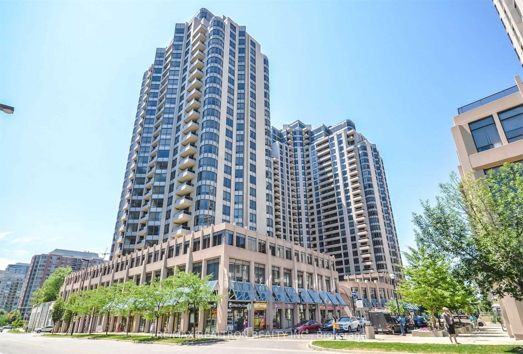 Lph2511 - 5 Northtown Way, Willowdale East, Toronto 