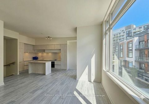 Photo 3 at 1406 - 15 David Eyer Road W, Rural Richmond Hill, Richmond Hill