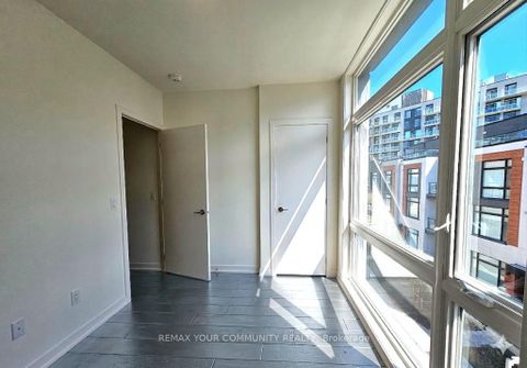 Photo 9 at 1406 - 15 David Eyer Road W, Rural Richmond Hill, Richmond Hill