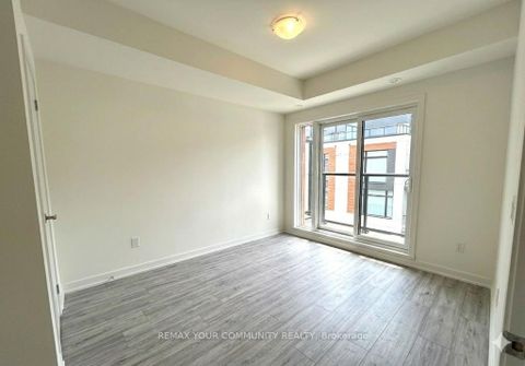 Photo 10 at 1406 - 15 David Eyer Road W, Rural Richmond Hill, Richmond Hill