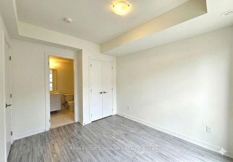 Photo 11 at 1406 - 15 David Eyer Road W, Rural Richmond Hill, Richmond Hill