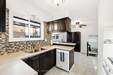 Photo 14 at 489 Crestwood Drive, O'Neill, Oshawa