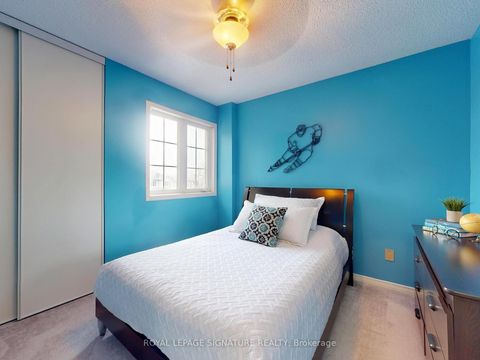 Photo 23 at 1070 Summitview Crescent, Pinecrest, Oshawa