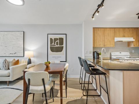 Photo 11 at 318 - 503 Beecroft Road, Willowdale West, Toronto