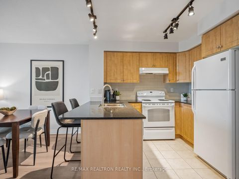 Photo 15 at 318 - 503 Beecroft Road, Willowdale West, Toronto
