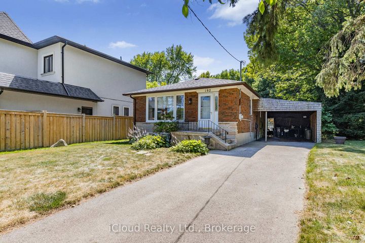 Photo 2 at 192 Beechgrove Drive, West Hill, Toronto