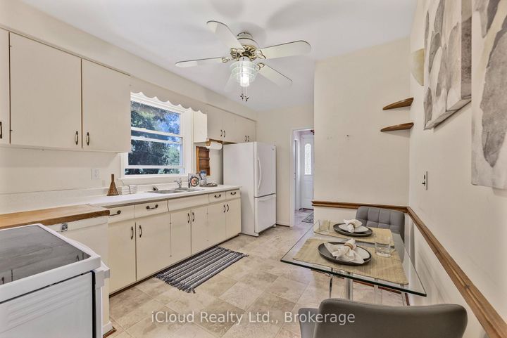 Photo 12 at 192 Beechgrove Drive, West Hill, Toronto