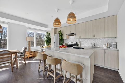 Photo 6 at 42 - 300 Alex Gardner Circle, Aurora Heights, Aurora