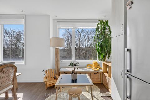 Photo 16 at 42 - 300 Alex Gardner Circle, Aurora Heights, Aurora