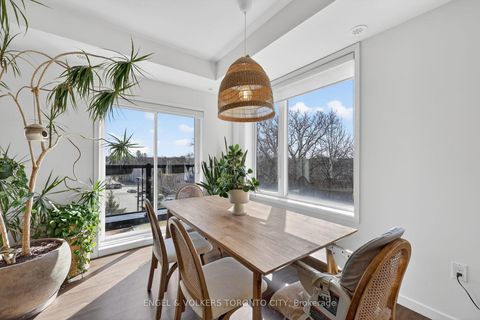 Photo 18 at 42 - 300 Alex Gardner Circle, Aurora Heights, Aurora