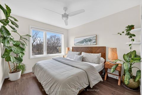 Photo 23 at 42 - 300 Alex Gardner Circle, Aurora Heights, Aurora