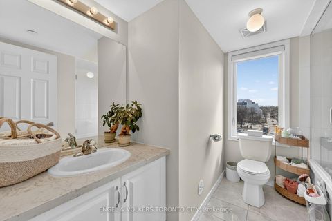 Photo 28 at 42 - 300 Alex Gardner Circle, Aurora Heights, Aurora