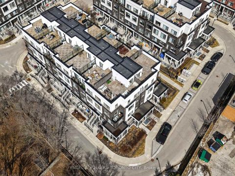 Photo 46 at 42 - 300 Alex Gardner Circle, Aurora Heights, Aurora