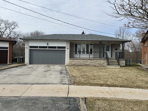 Photo 0 at 33 Islay Court, Humbermede, Toronto