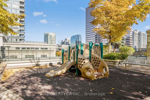 Photo 16 at 309 - 15 Greenview Avenue, Newtonbrook West, Toronto