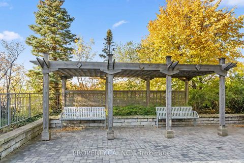 Photo 17 at 309 - 15 Greenview Avenue, Newtonbrook West, Toronto