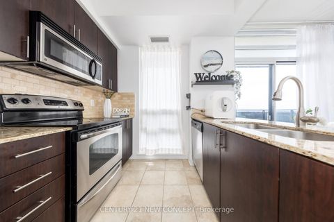 Photo 6 at 1212 - 520 Steeles Avenue W, Yorkhill, Vaughan