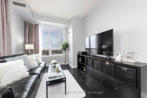 Photo 13 at 1212 - 520 Steeles Avenue W, Yorkhill, Vaughan